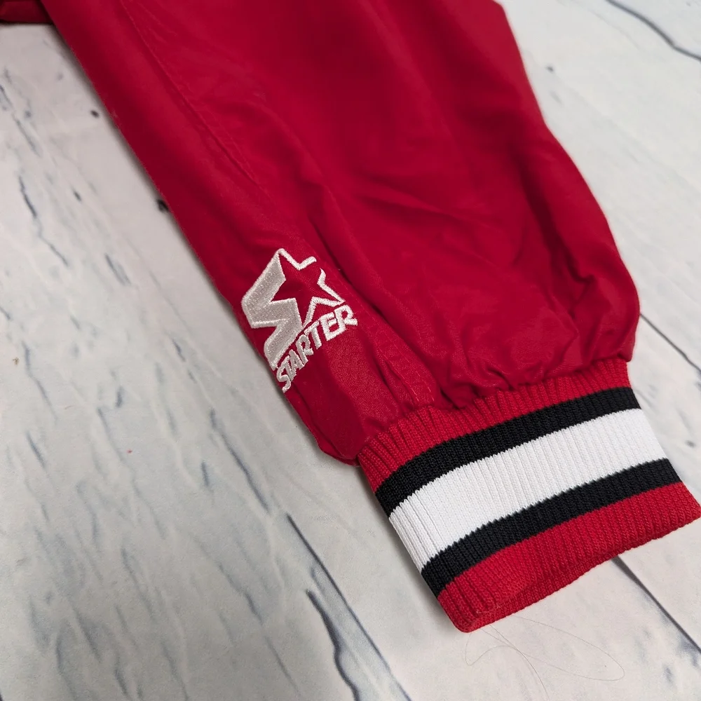 STARTER Red Lightweight Pullover Jacket - Picture 5 of 9